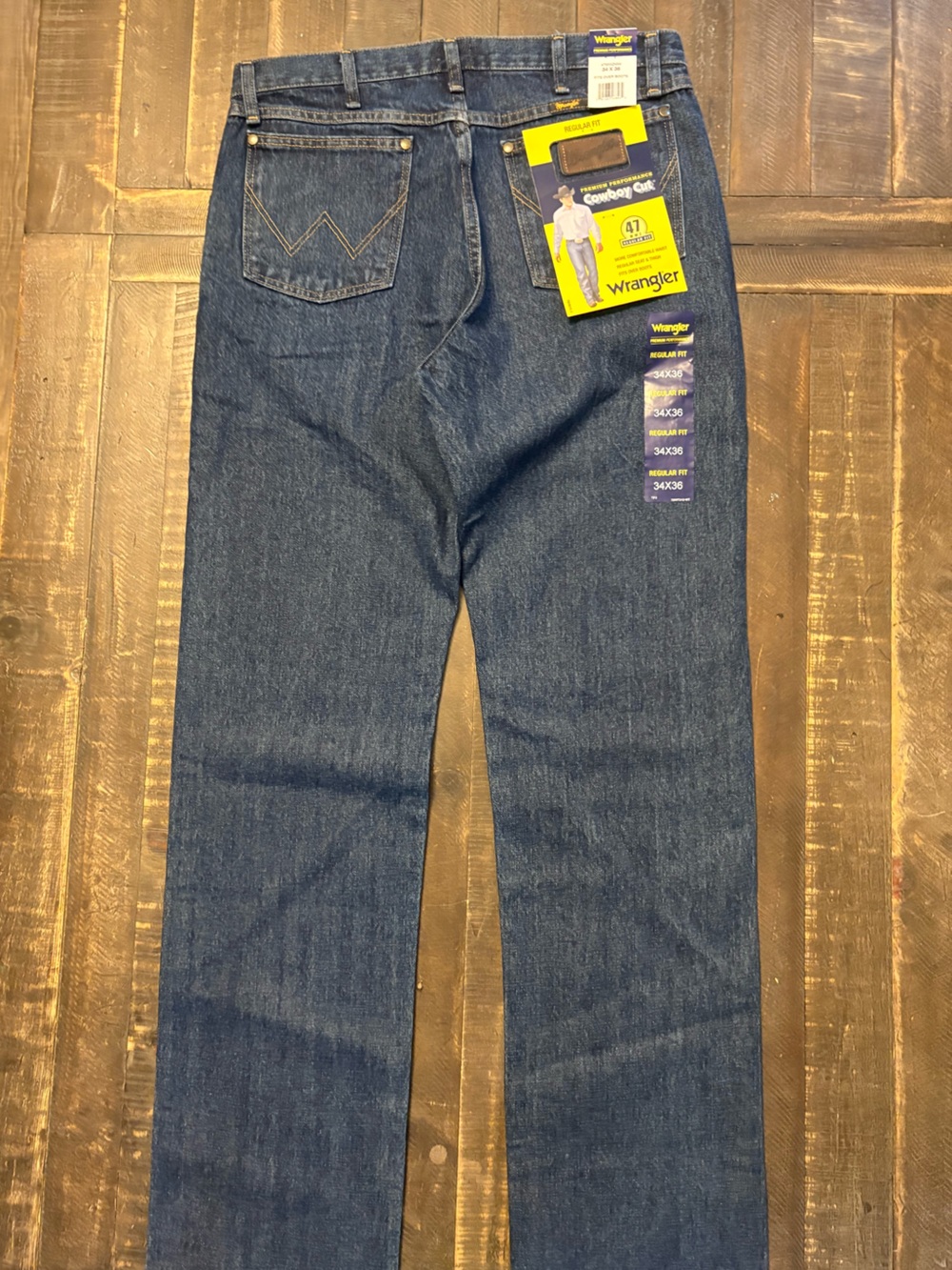 Wrangler Cowboy Cut Premium Performance Regular Fit 34x36 Fits Over Boot